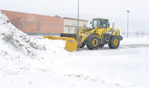 If you haven’t yet planned your commercial snow removal plan, now it the time to start. 